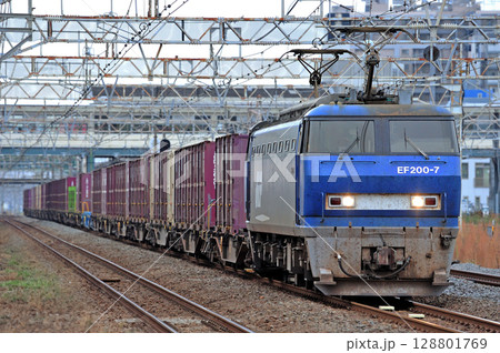 東海道本線　平塚　JR貨物　EF200-7（吹田） 128801769