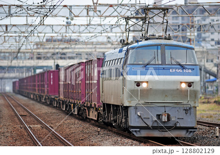 東海道本線　平塚　JR貨物　EF66-108（吹田） 128802129
