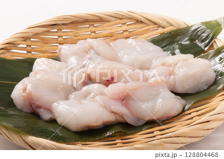 ［北海道産］あんこう　唐揚げ用 128804468