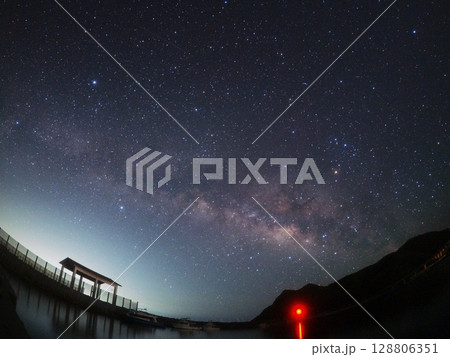 阿嘉島の星空 阿嘉島の星空 128806351