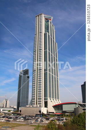 大阪府咲州庁舎 128810728