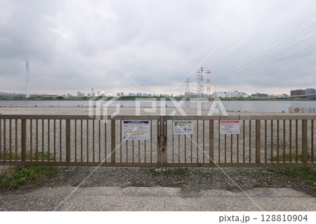 臨海　緊急用船着場　江戸川区 128810904