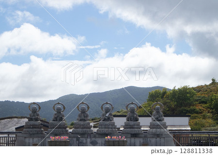恐山 128811338