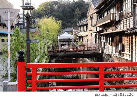 伊豆半島　下田　ペリーロード 128813120