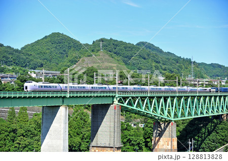 中央本線　鳥沢－猿橋　JR東日本　E351系（松本）　スーパーあずさ 128813828