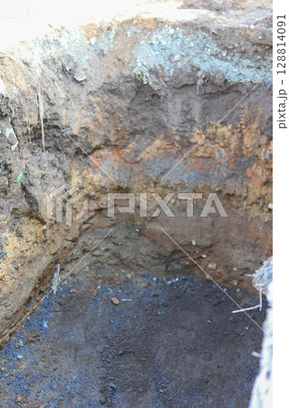 新築住宅掘削浄化槽設置工事 128814091