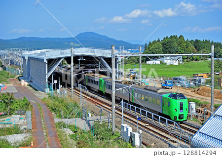 津軽海峡線　木古内－知内　JR北海道　789系0番台　HE-301編成（函館）　スーパー白鳥 128814294