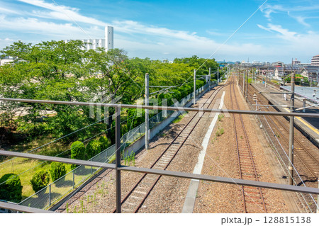 名取駅 ホーム 橋上駅舎 名取駅 ホーム 橋上駅舎 128815138