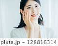 ビューティーイメージ若い女性 128816314