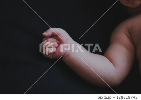 赤ちゃんのパーツカット 赤ちゃんのパーツカット 128818745