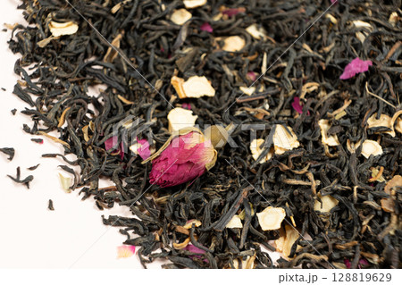 Natural Herbal Tea Blend. Black Tea with Ginseng and Rose. 128819629