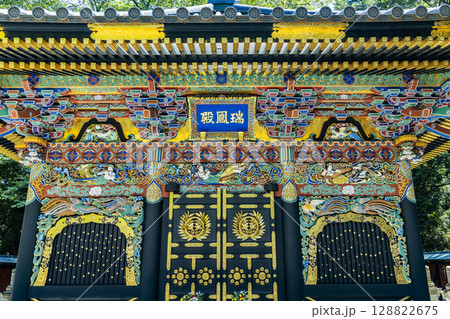 絢爛豪華な瑞鳳殿 128822675
