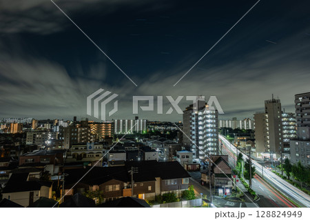 日本の愛知県名古屋市の美しい星空 128824949