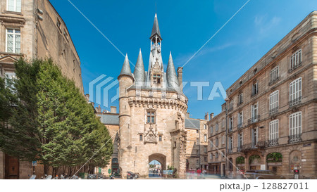 Historic Porte Cailhau timelapse hyperlapse in Bordeaux, France, with its medieval architecture and spires Historic Porte Cailhau timelapse hyperlapse in Bordeaux, France, with its medieval architecture and spires 128827011