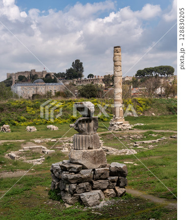 Temple of Artemis column with stork's nest, Ayasuluk Castle, Isa Bey Mosque, Selcuk, Turkey Temple of Artemis column with stork's nest, Ayasuluk Castle, Isa Bey Mosque, Selcuk, Turkey 128830205
