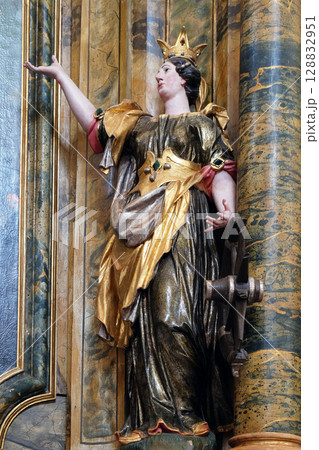 Statue of Saint Catherine of Alexandria on the Saint Mary altar in the church of Saint Leonard of Noblac in Kotari, Croatia 128832951