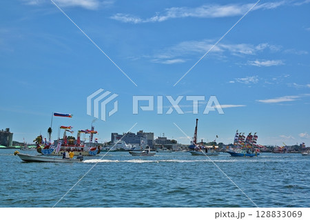 塩竈みなと祭りの鳳凰丸と龍鳳丸 宮城 塩竈みなと祭りの鳳凰丸と龍鳳丸 宮城 128833069