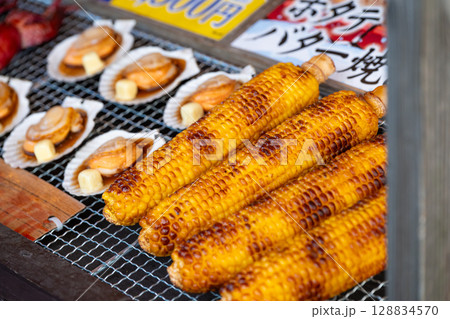 美味しそうな屋台販売 美味しそうな屋台販売 128834570