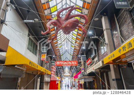 大阪　黒門市場 128846428