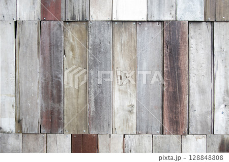 wood texture with natural patterns 128848808
