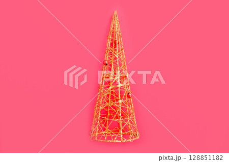 ピンクのクリスマスイメージ 128851182