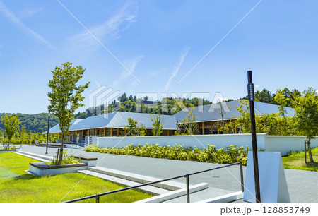青葉山公園　仙臺緑彩館 128853749
