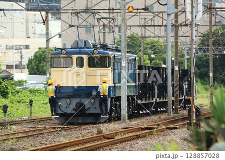 鉄道写真 貨物列車 昭和レトロ 鉄道写真 貨物列車 昭和レトロ 128857028