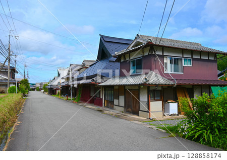 丹波篠山　福住の町並み　安口　丹波篠山市 128858174