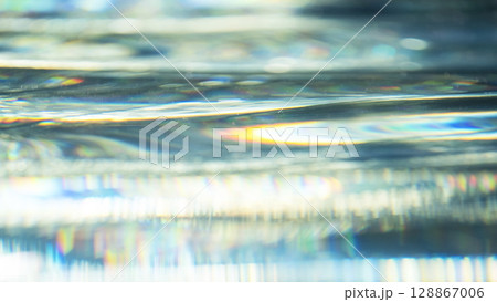 キラキラ虹色　夏色のイメージ 128867006