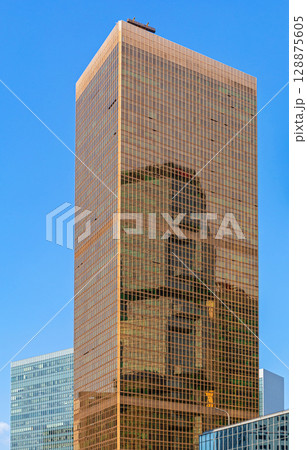 Gold Skyscraper Hong Kong Gold Skyscraper Hong Kong 128875605