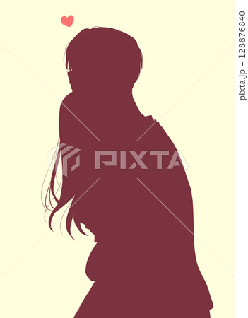 ハグをする男女　シルエット 128876840