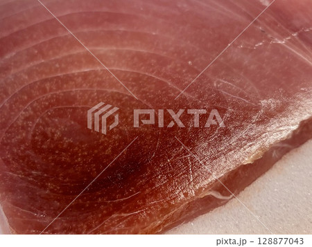 マグロの切り身 マグロの切り身 128877043