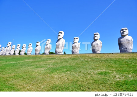 モアイ像 モアイ像 128879413