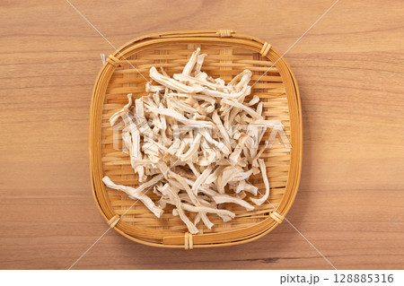 切り干し　菊芋 128885316