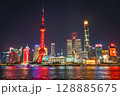 上海、春節のライトアップ 128885675