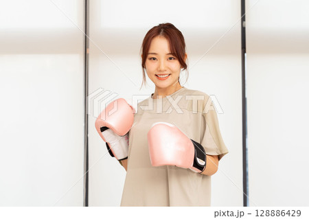 美しい日本女性 128886429