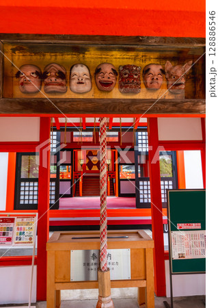 京都市右京区の車折神社 芸能神社 京都市右京区の車折神社 芸能神社 128886546