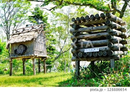 のぼりべつクマ牧場 ユーカラの里の風景 128886654