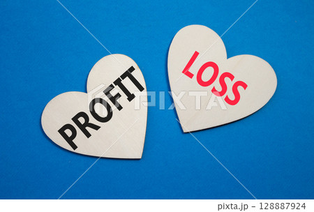 Pros vs Cons symbol. Concept word Pros vs Cons on wooden hearts. Beautiful blue background. Business and Pros vs Cons concept. Copy space Pros vs Cons symbol. Concept word Pros vs Cons on wooden hearts. Beautiful blue background. Business and Pros vs Cons concept. Copy space 128887924