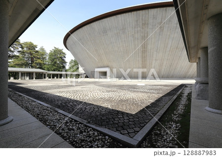 多磨霊園みたま堂【東京都府中市】 128887983