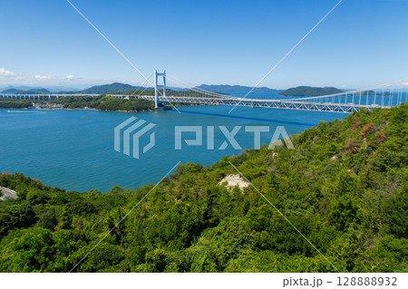 鷲羽山から見える瀬戸内海の風景 鷲羽山から見える瀬戸内海の風景 128888932