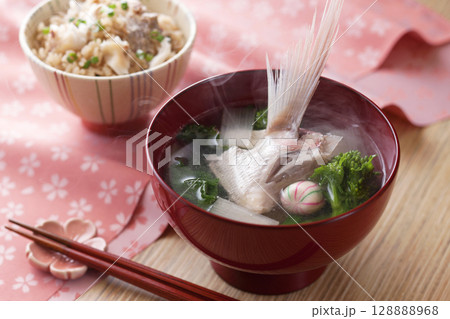 鯛のお吸い物 鯛のお吸い物 128888968