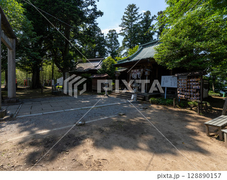 群馬県太田市金山城跡　新田神社 128890157