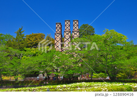 中部地方・韮山反射炉・明治日本の産業革命遺産、反射炉のイメージ・静岡県伊豆の国市(1) 128890416