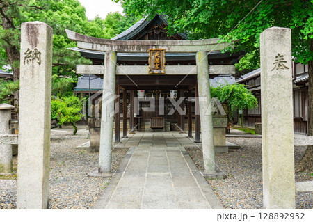 京都市伏見区の桃山天満宮　鳥居 128892932
