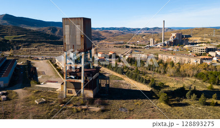 Center for Study of Mining Poso Pilar, Escucha, Spain 128893275