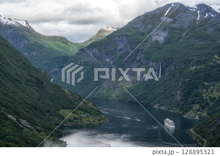 Geiranger fjord from Flydalsjuvet 128895321