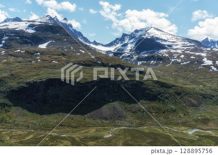 Ovre Oscarshaug Sognefjellet 128895756