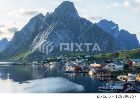 Lofoten Islands Reine Fishing Village 128896257
