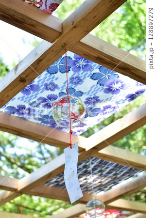 金魚の風鈴 金魚の風鈴 128897279